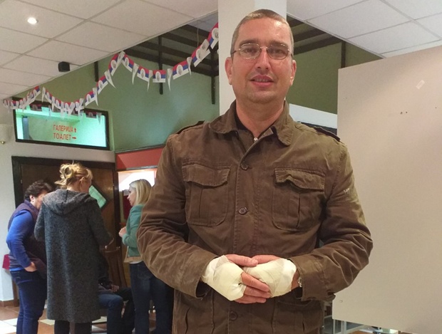 После 20 година добија посао за стално? Славољуб је спасао ученике од наоружаног нападача, а сада му следи награда